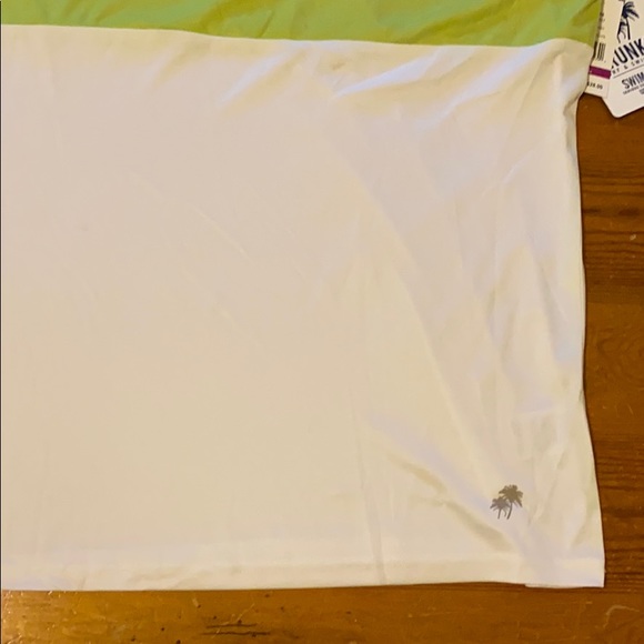 Trunks Surf UPF color-block Tee - Picture 3 of 3